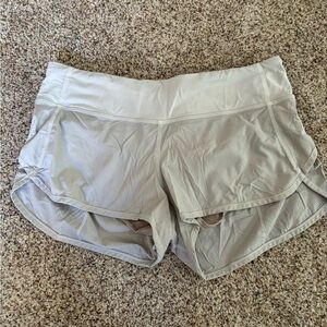 Lululemon Speed Up Short. Size 6. White.